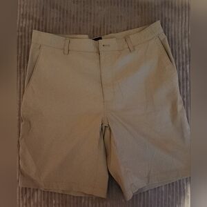 North Face Men's Tan Shorts